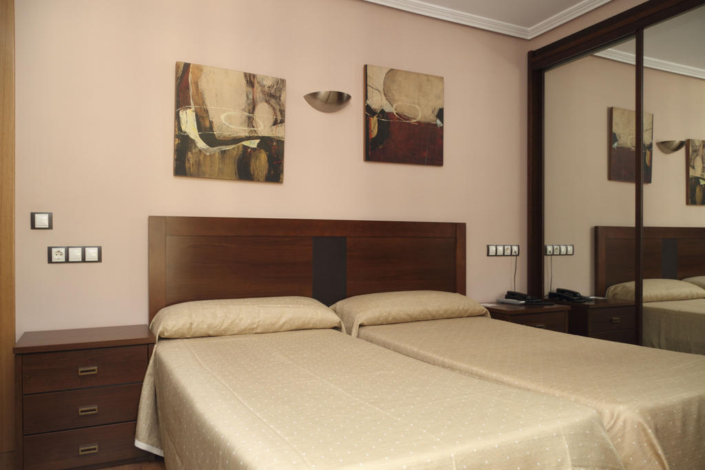 Hotel Restaurante Casa Pipo Tuña Zewnętrze zdjęcie