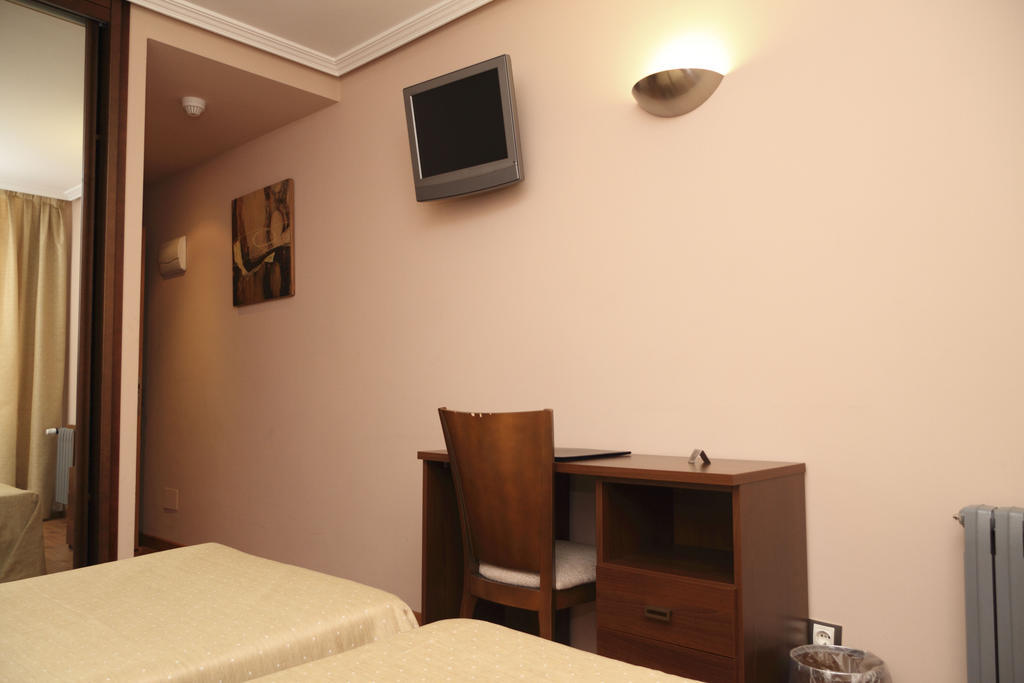 Hotel Restaurante Casa Pipo Tuña Zewnętrze zdjęcie