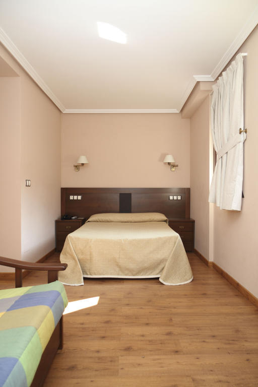 Hotel Restaurante Casa Pipo Tuña Pokój zdjęcie