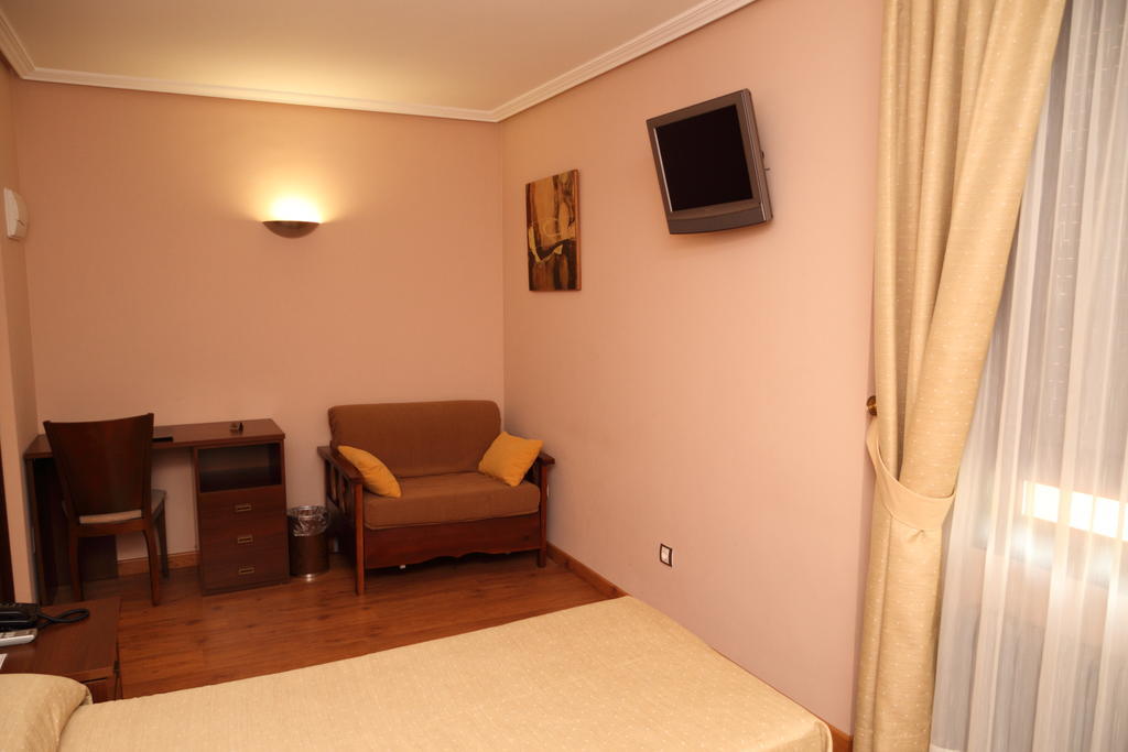 Hotel Restaurante Casa Pipo Tuña Zewnętrze zdjęcie
