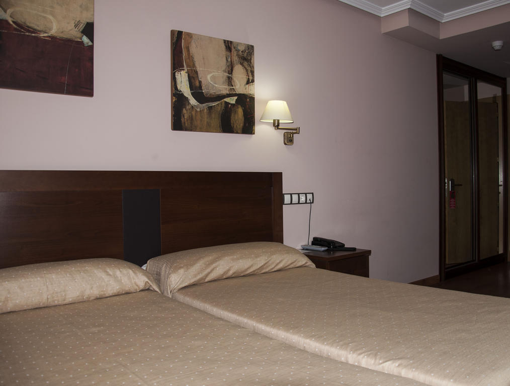 Hotel Restaurante Casa Pipo Tuña Pokój zdjęcie